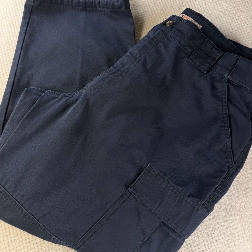 5.11 Tactical Mens XL Short Navy Blue Ripstop Cargo Pants Utility Work Trousers